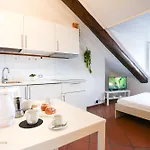 San Secondo Attic Lägenhet
